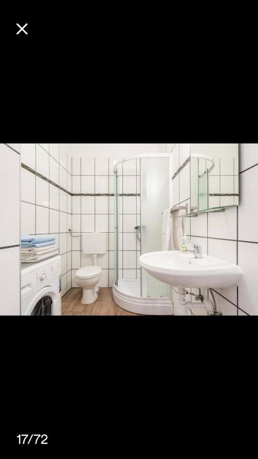 Studio Apartmant Leona With Parking Place สปลิท ภายนอก รูปภาพ