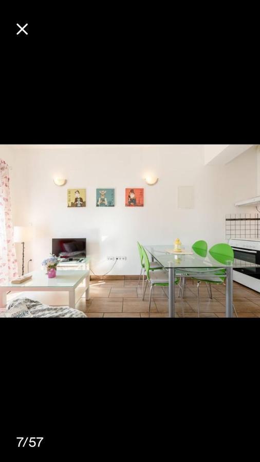 Studio Apartmant Leona With Parking Place สปลิท ภายนอก รูปภาพ